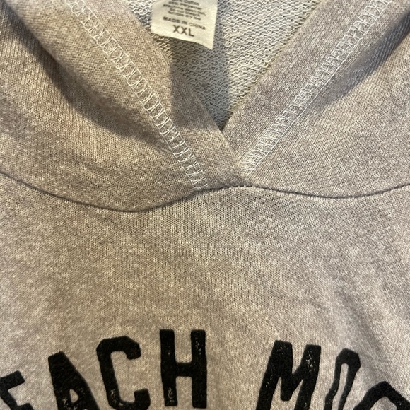 Beach mode cropped hoodie - Picture 2 of 2